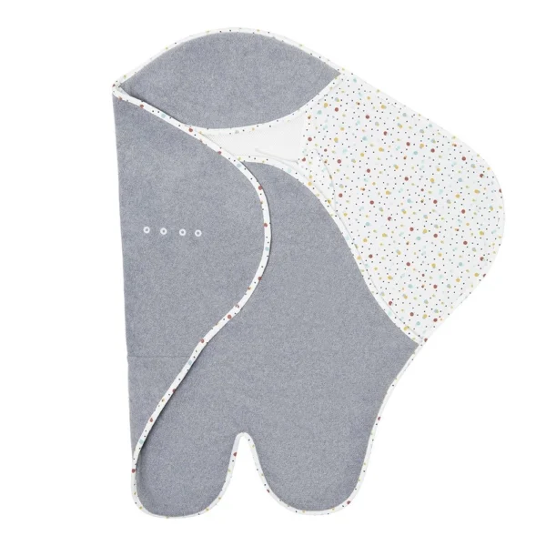 Cosy Wrap Travel Blanket – Scandi Spot - Image 3